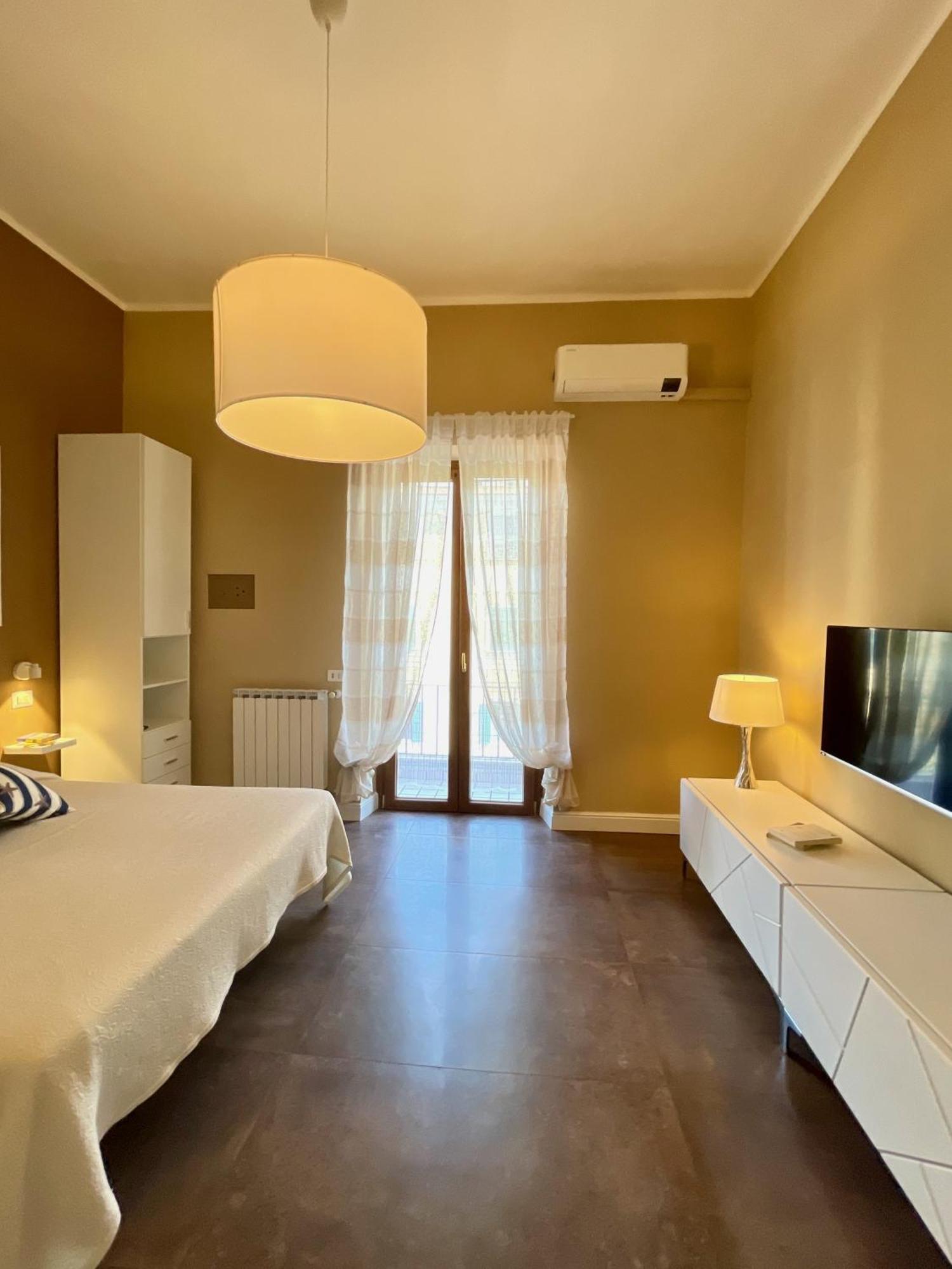 Casa Gramsci - Anzio Centro Apartment Екстериор снимка